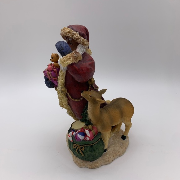 YOUNGS INCORPORATED Christmas Santa With Reindeer & Toys Statue Figurine 8.5” - Picture 9 of 12